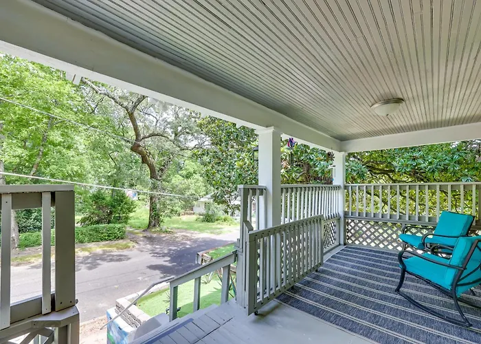 Pet-Friendly Home, Near Hot Springs National Park!
