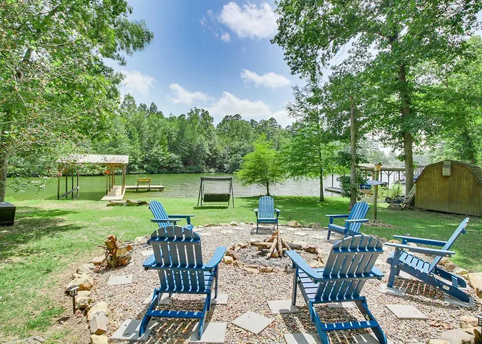 Hot Springs Retreat With Private Dock And Hot Tub!