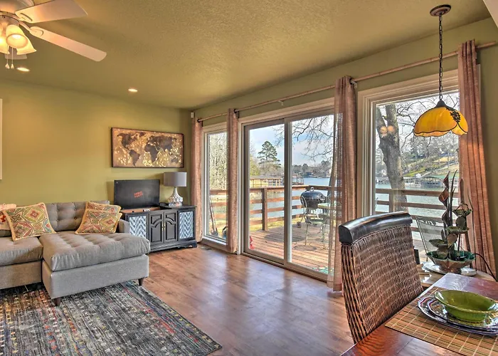 Lakefront Hot Springs Home With Updated Deck And Dock!