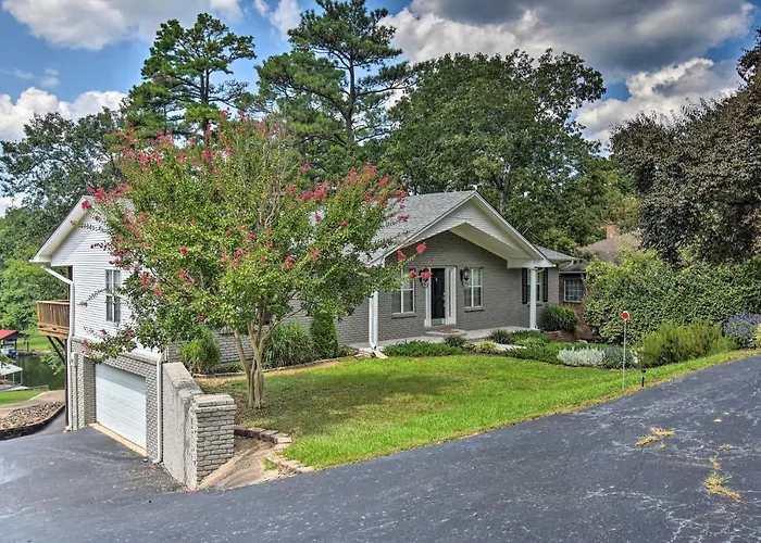 Hot Springs Home On Lake With Private Boat Dock!