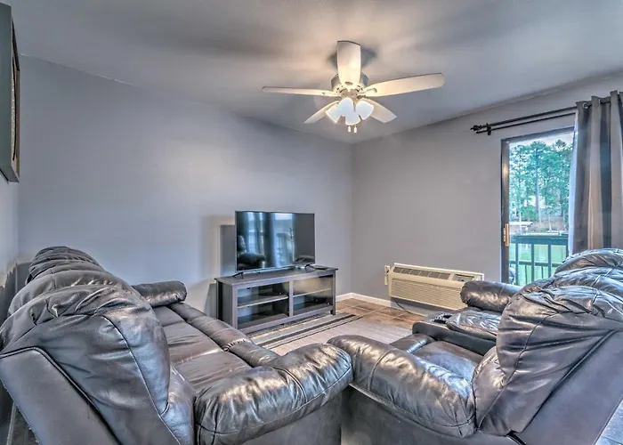 Modern Hot Springs Condo With Dock On Lake Hamilton!