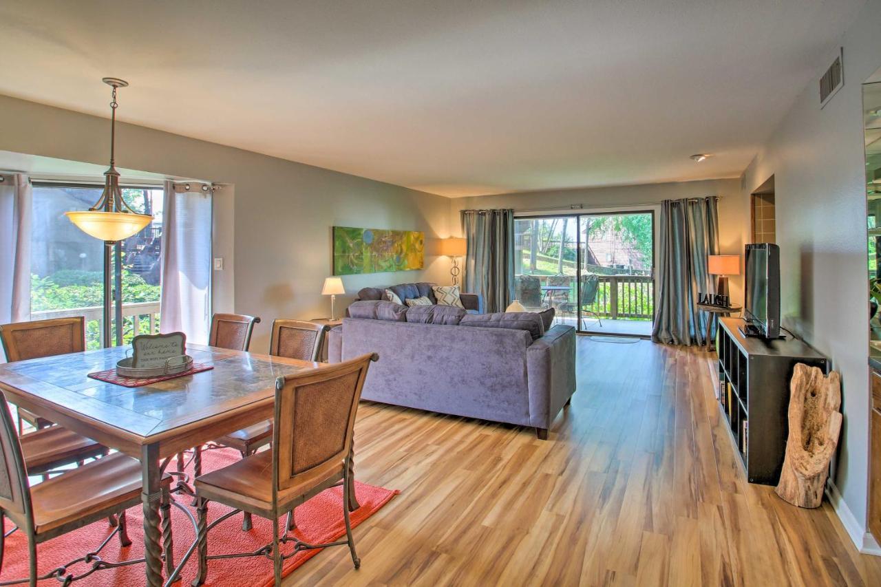 Apartment Sunny Hotspot At North Shore Condos! Hot Springs