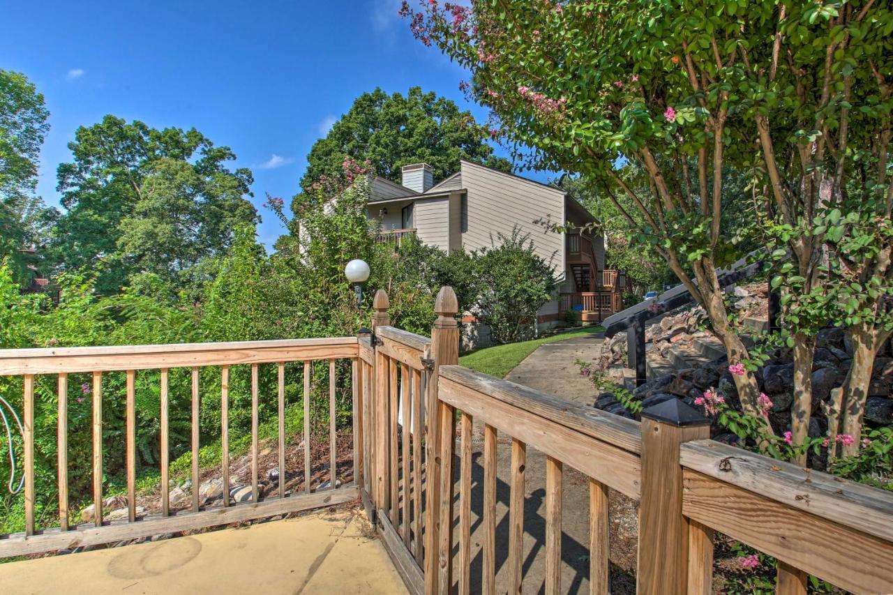Sunny Hotspot At North Shore Condos! Apartment