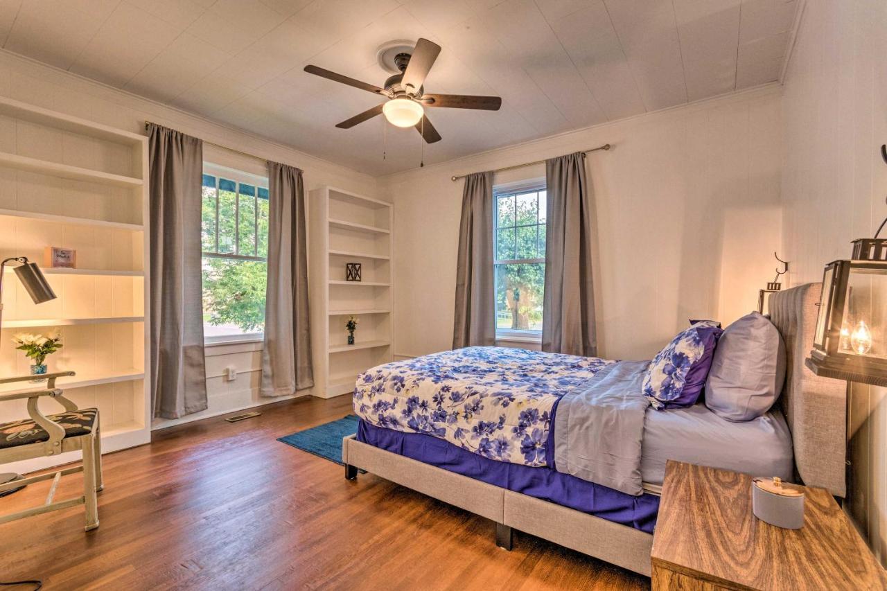 Bright 1 Mi To National Park! Holiday home *