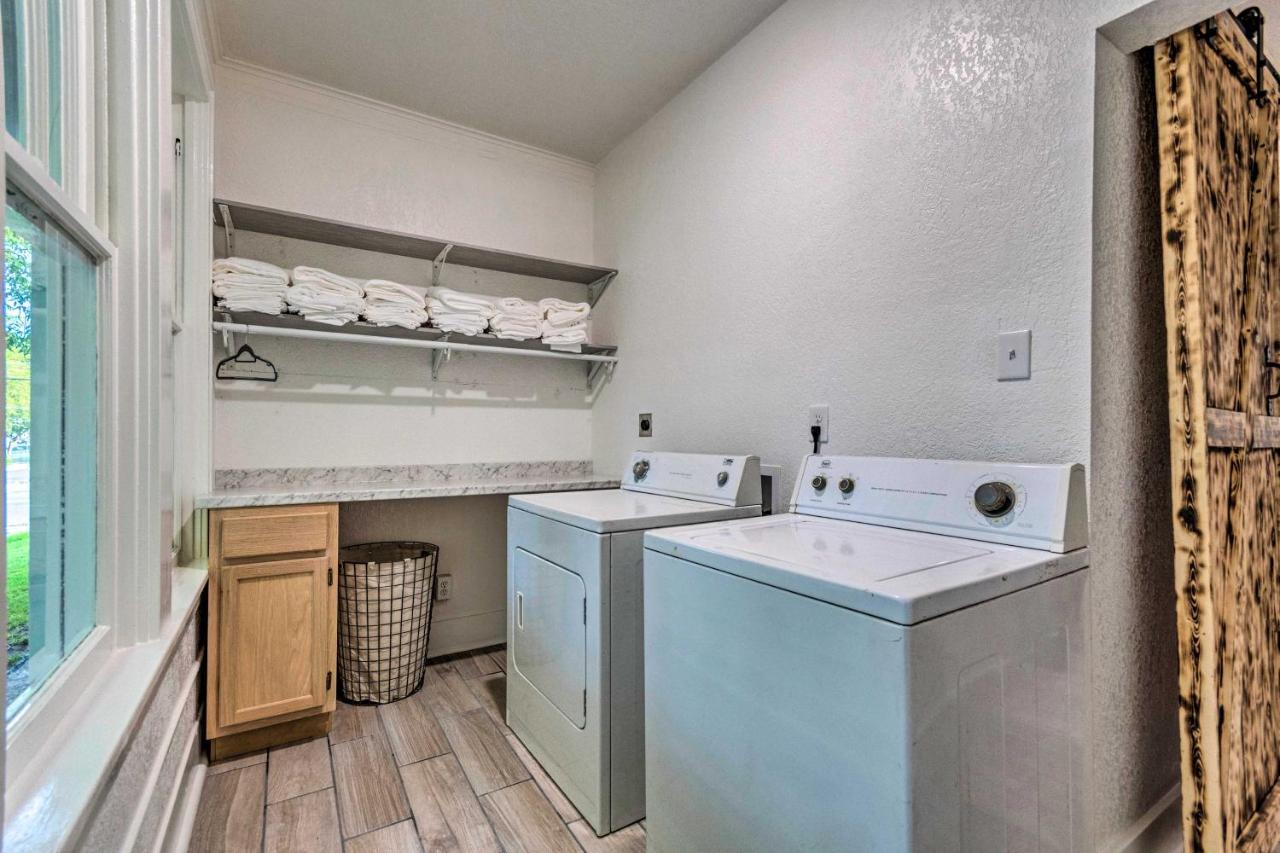 Bright 1 Mi To National Park! Holiday home Hot Springs