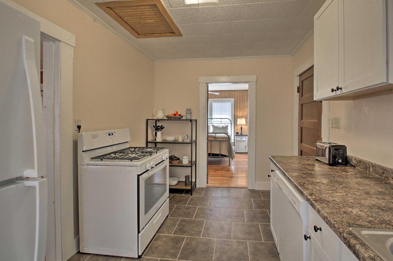 Holiday home Haven About Half Mi To Northwood Trails! Hot Springs