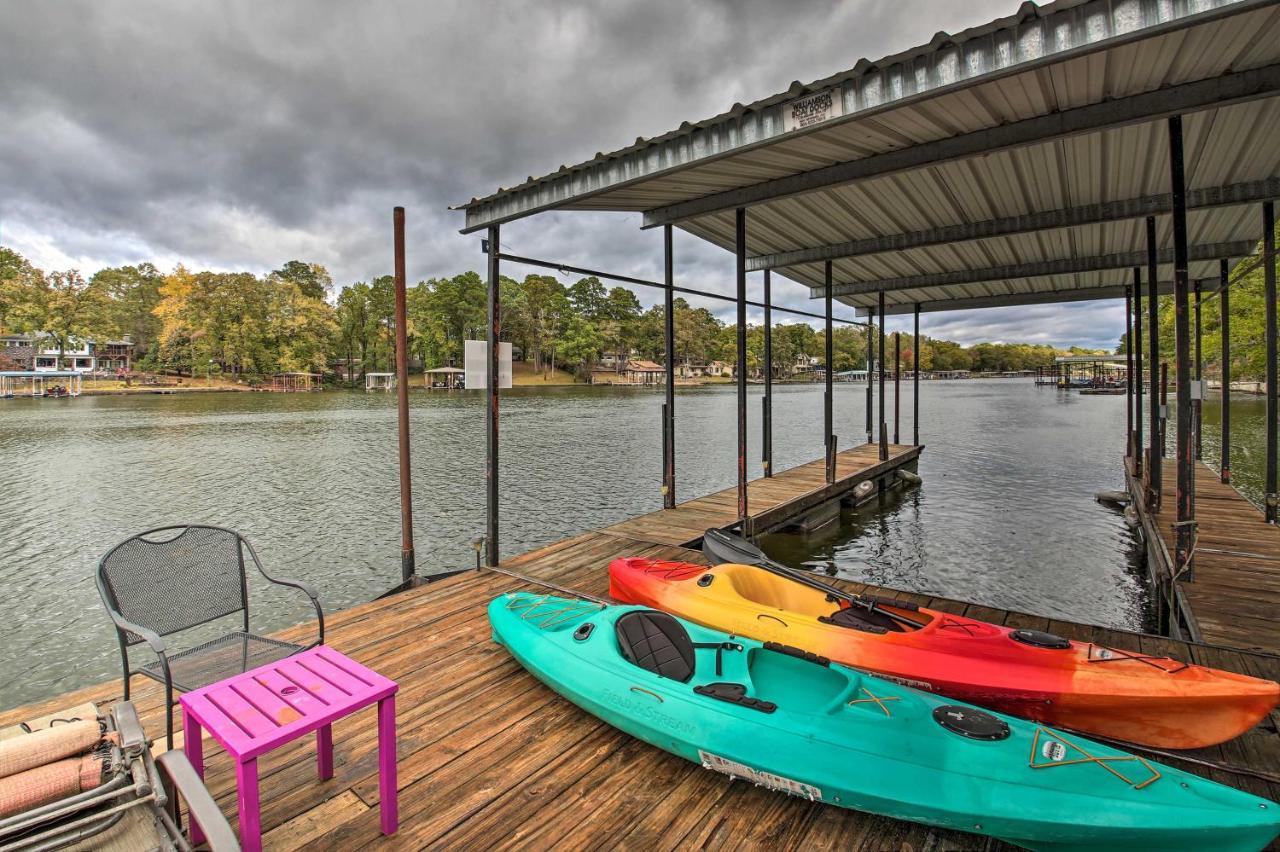 Casa de férias Luxe Lakehouse Dock, Hot Tub And Kayaks *