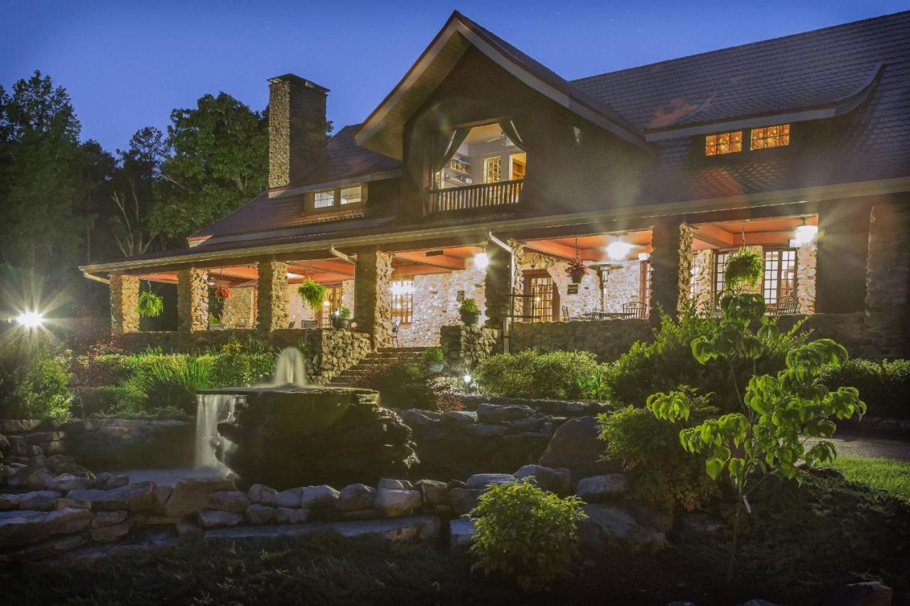 Hilltop Manor Bed & Breakfast Hot Springs