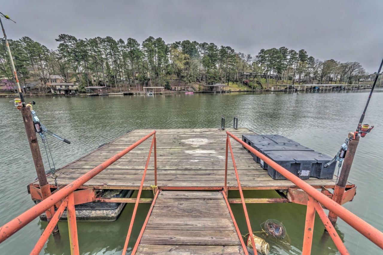 With Lake Access And Boat Dock! * Hot Springs