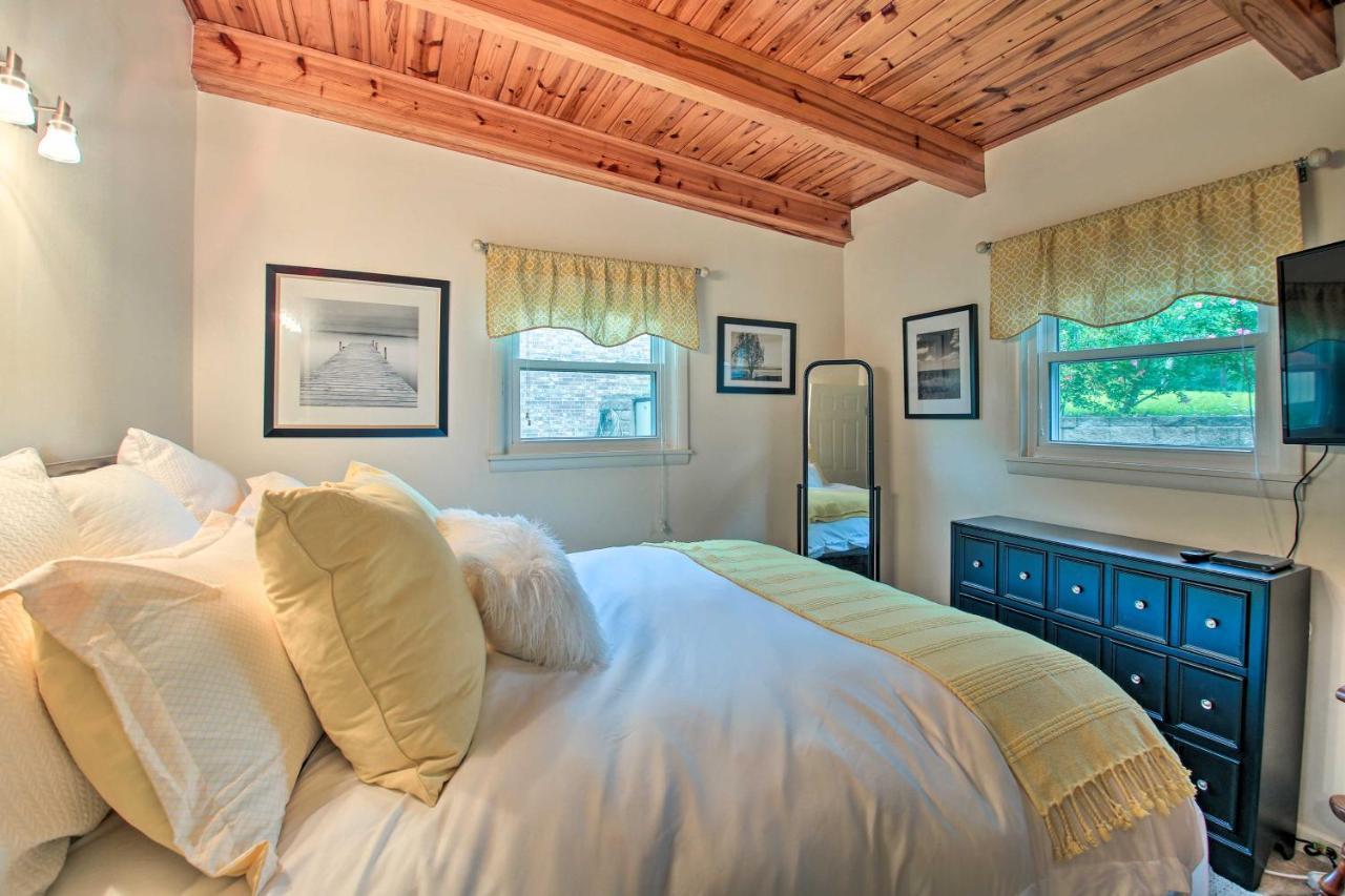 Holiday home Lakefront With Dock 10 Mi To Ave! Hot Springs