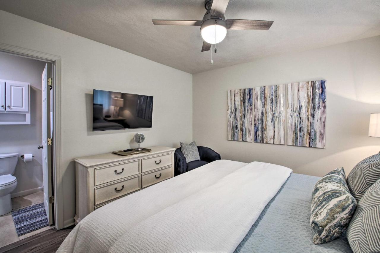 Getaway With Balcony And Access! Hot Springs