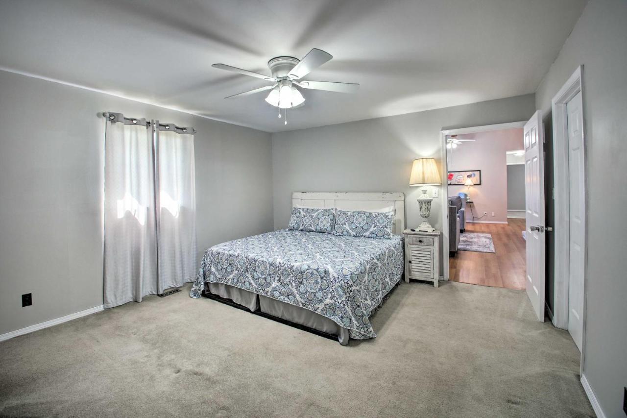 Treasure Isle Riverfront Pets Welcome! Holiday home Hot Springs
