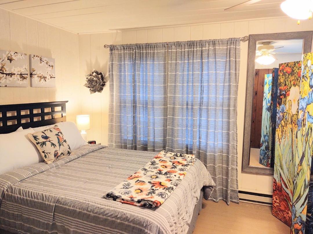 Country house Edgewater #1 *