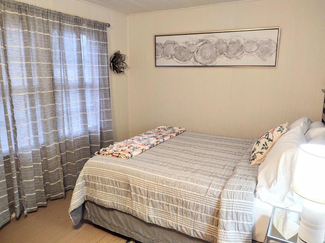 Country house Edgewater #1