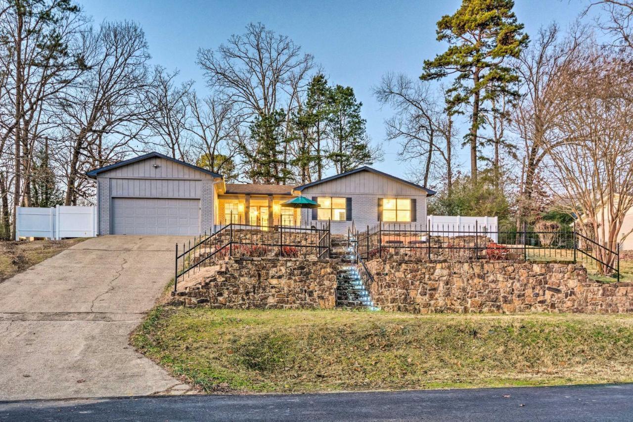 Waterfront Gem Patio And Game Room! Hot Springs