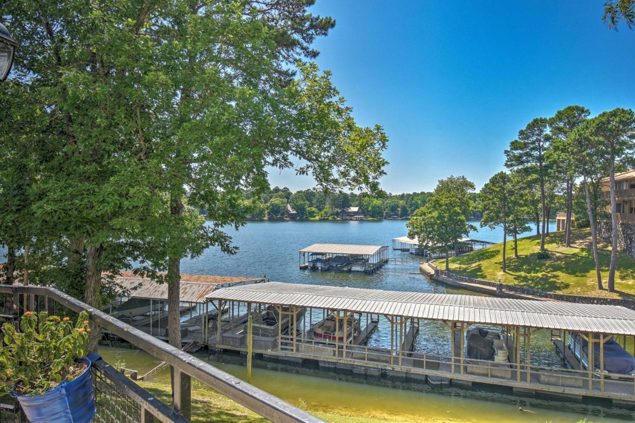 Apartment Stunning On Lake Hamilton! *