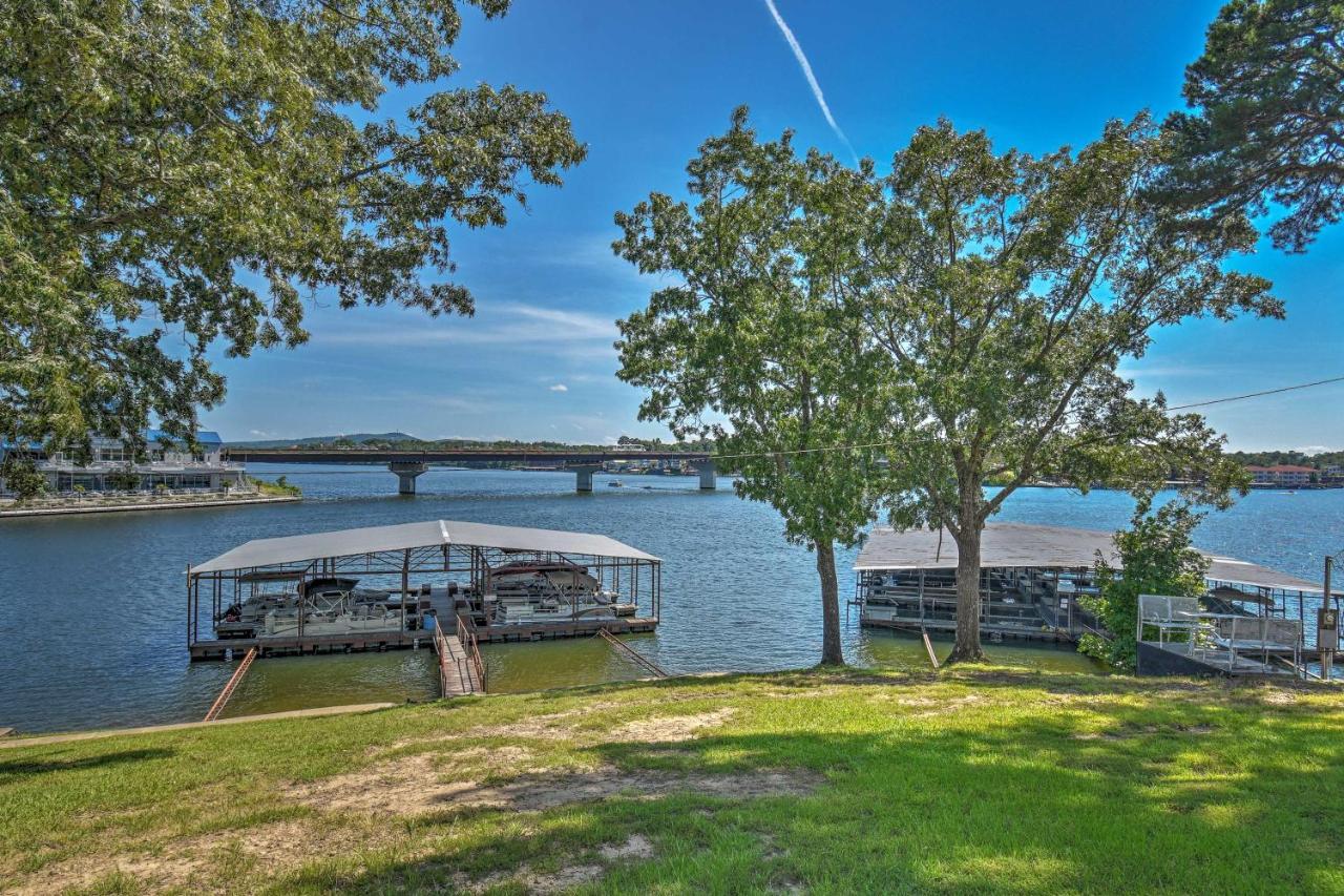 Stunning On Lake Hamilton!