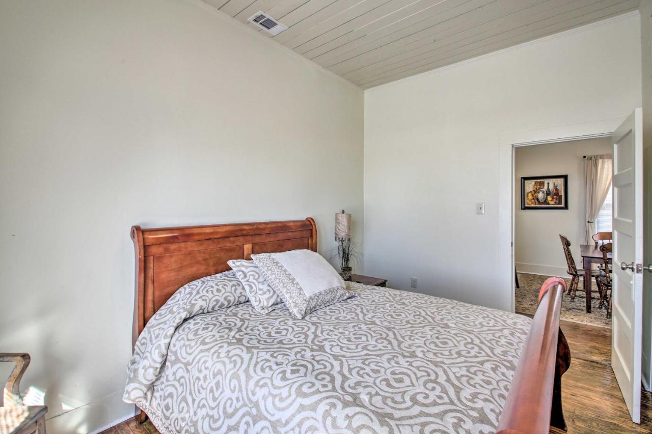 Holiday home Pet-friendly Less Than 1 Mi To Natl Park Hot Springs