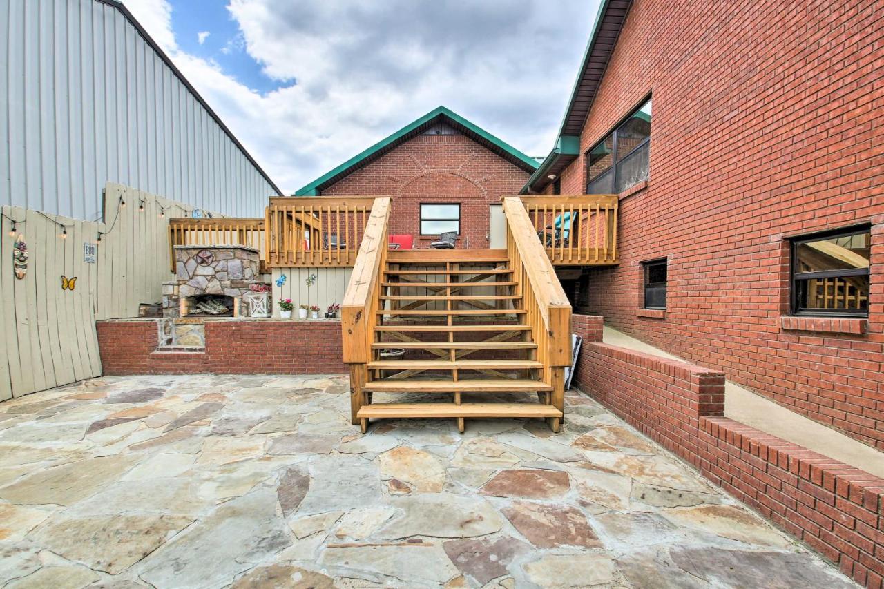 Pet-friendly Lakefront Gem In With Docks Holiday home Hot Springs