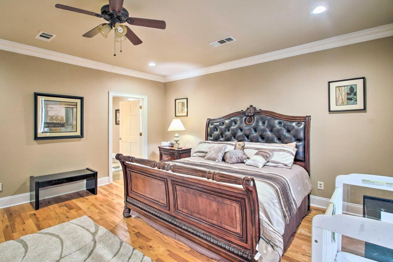 Holiday home With Game And Private Pool! Hot Springs