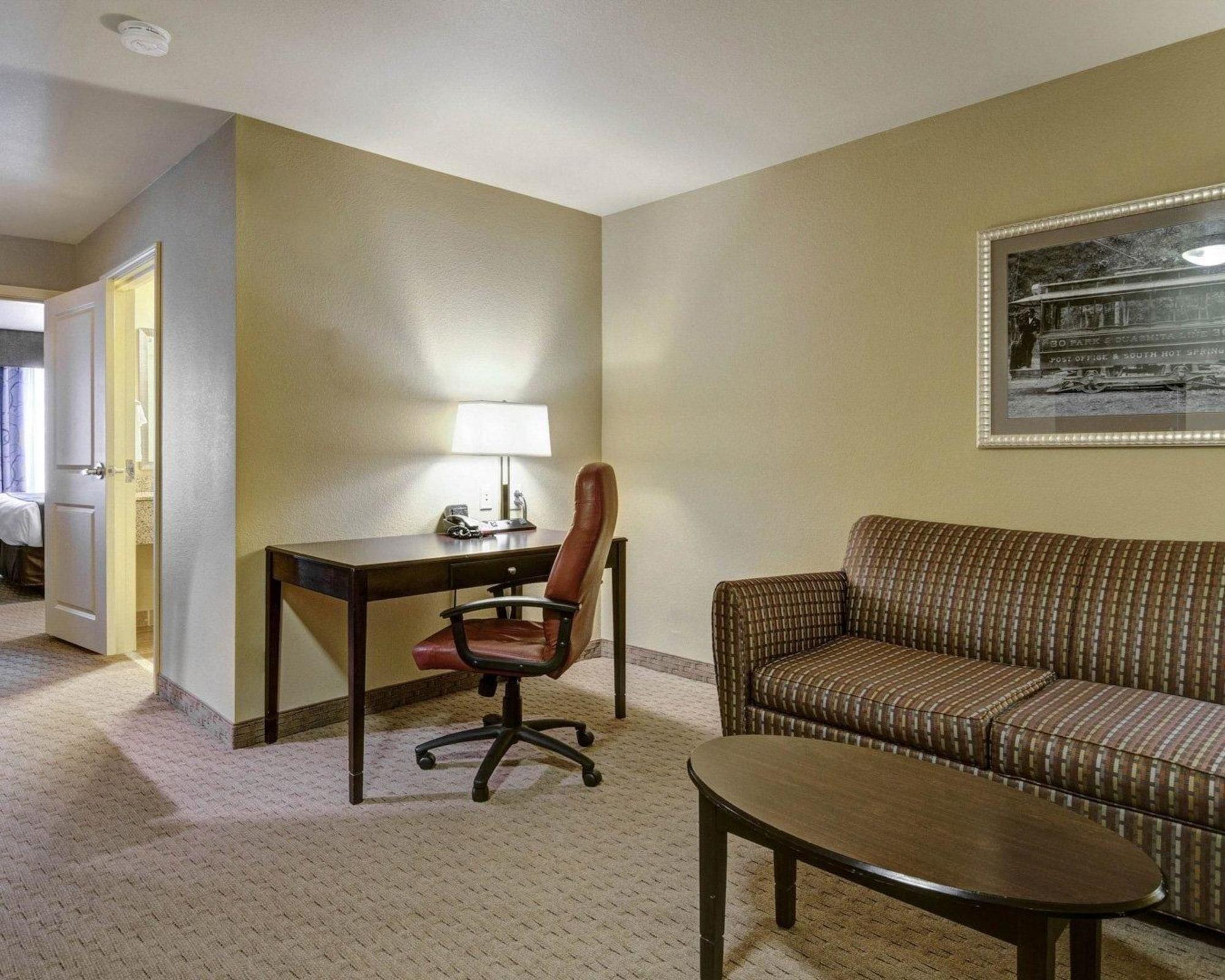 Comfort Near Park Hotel