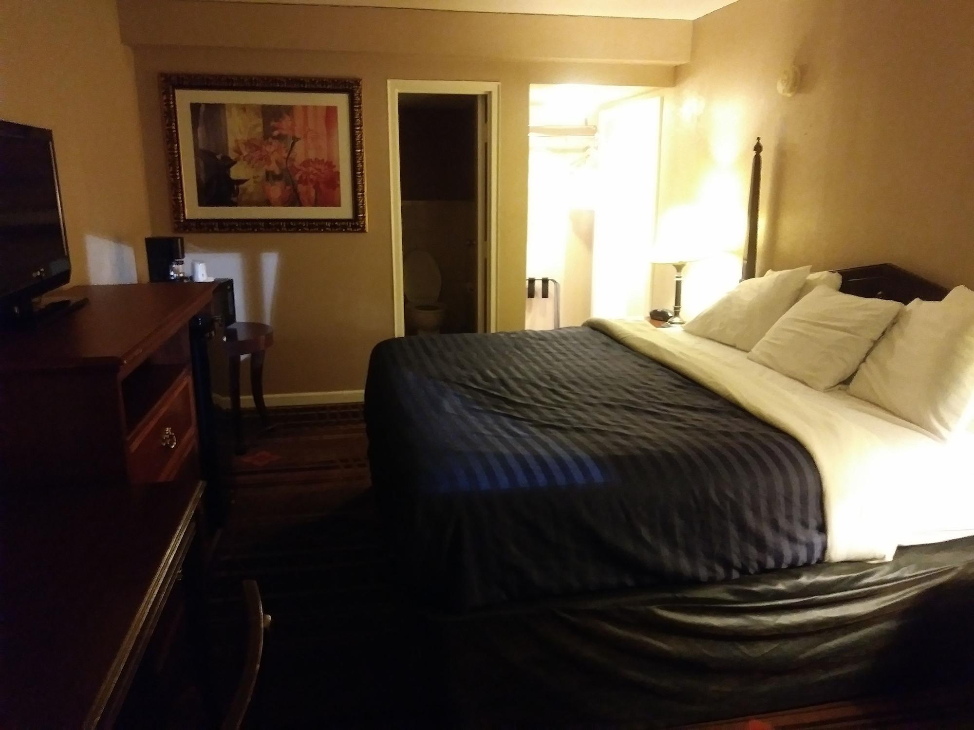 Days By Wyndham Motel Hot Springs