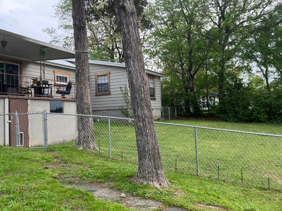 Ledgerock House! Boat Included March-october,outside Bar, Pool Table,family Fun Center