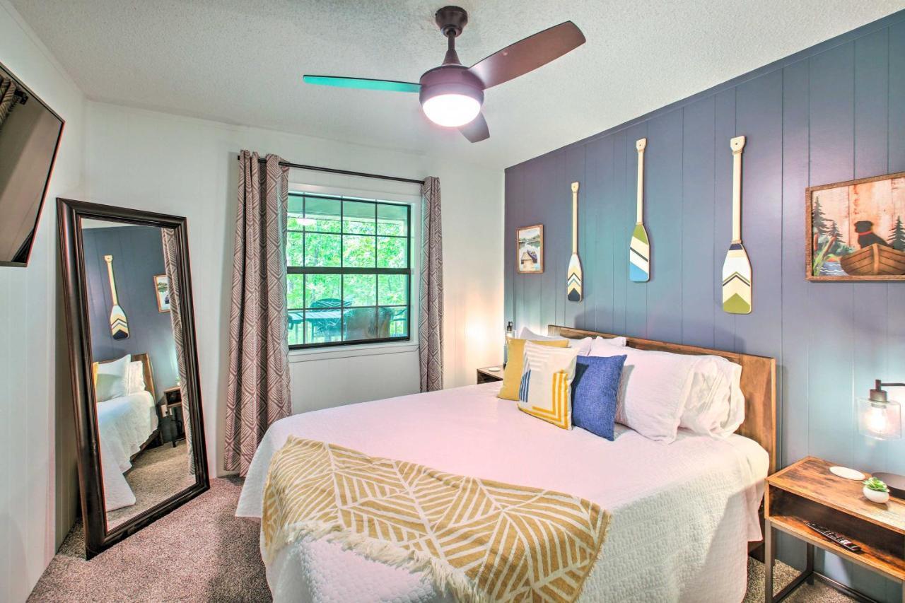 With Deck And Amenities! Hot Springs