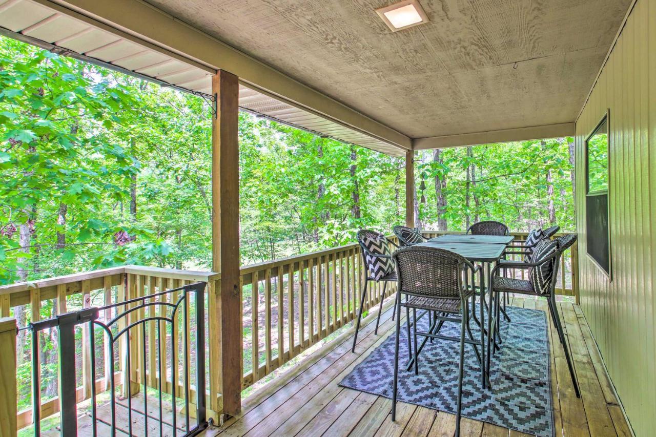 With Deck And Amenities! * Hot Springs