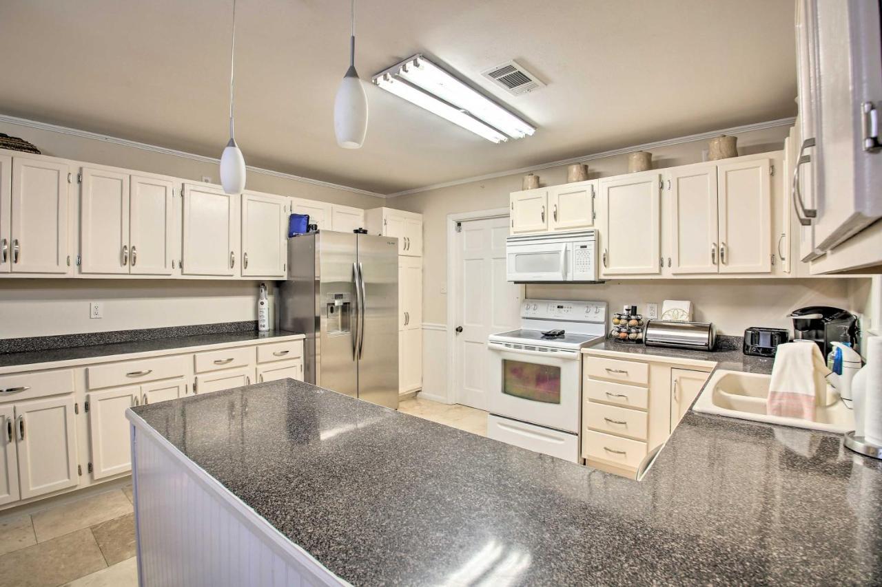 Holiday home With Covered Patio About 3 Mi To Town! Hot Springs