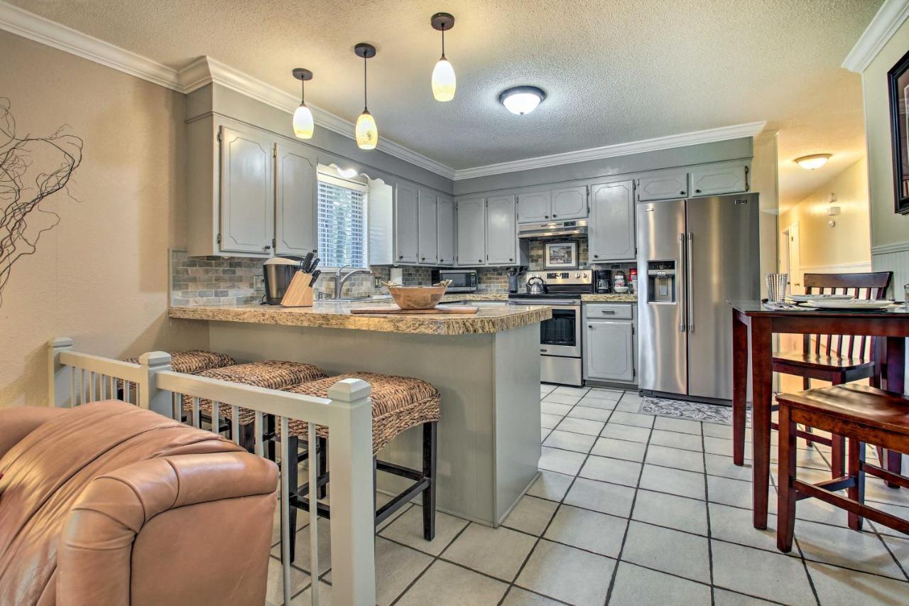 Holiday home Charming With Sunroom And Yard *