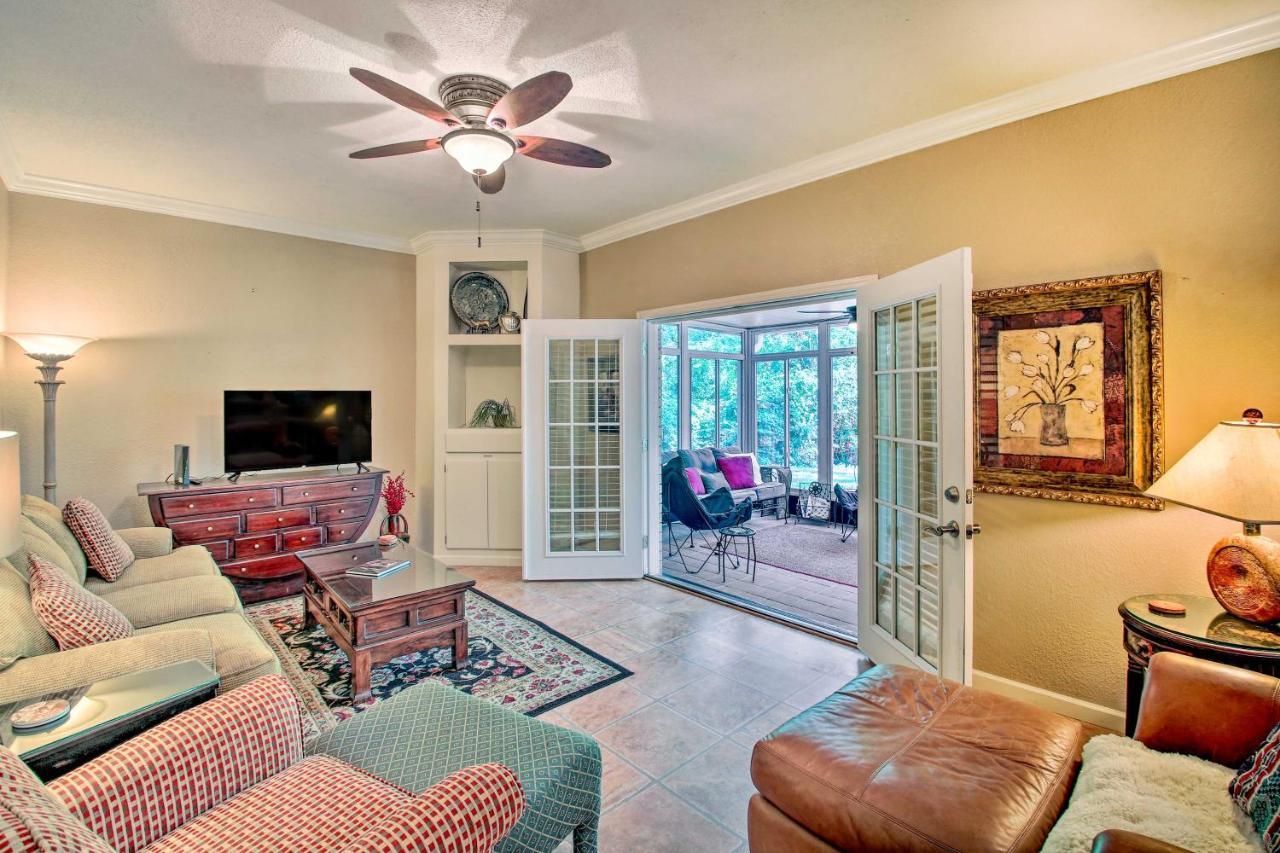 Charming With Sunroom And Yard