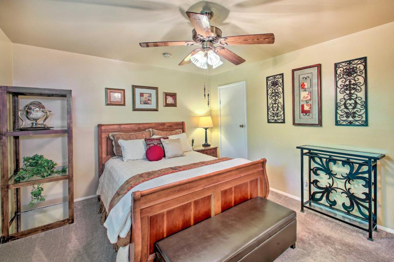 Holiday home Charming With Sunroom And Yard *