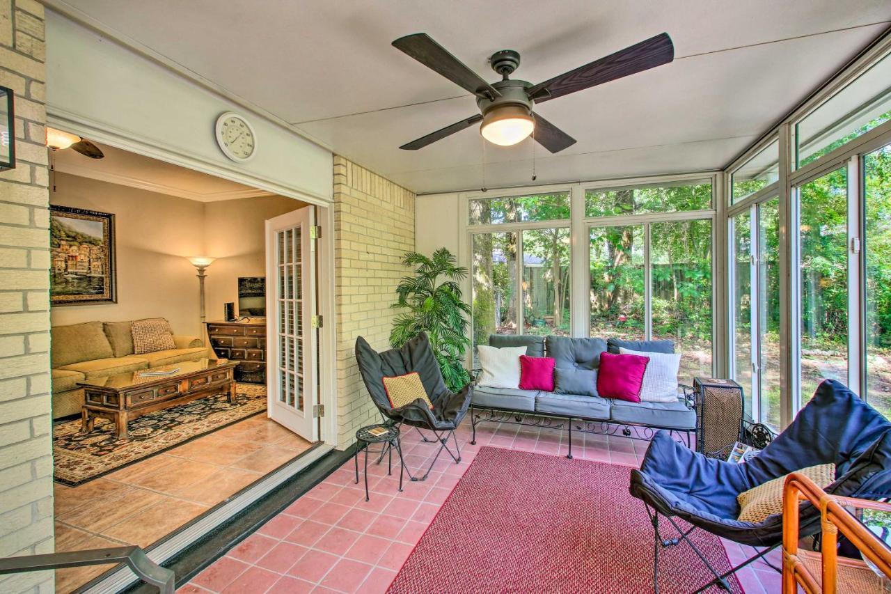 Charming With Sunroom And Yard * Hot Springs