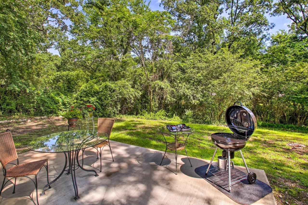 Charming With Sunroom And Yard