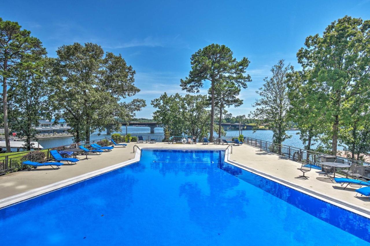 Updated Daze With Amazing Pool! * Hot Springs