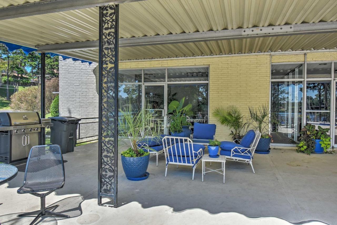 Updated Daze With Amazing Pool! Apartment Hot Springs