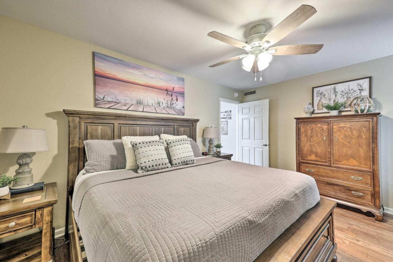 Beautiful With Hamilton Views
