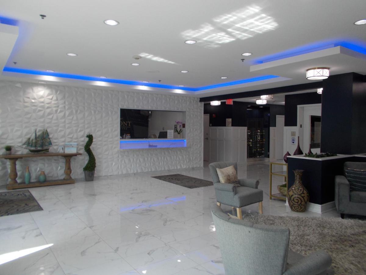 Baymont On The By Wyndham Hotel 4*