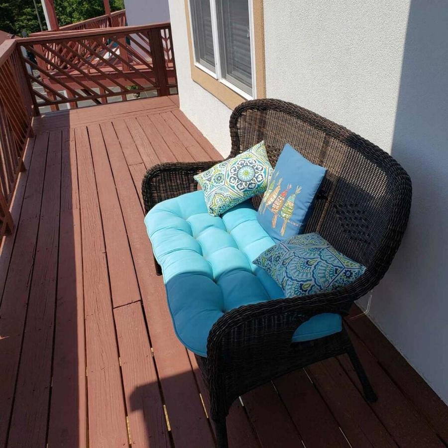 Lakefront 7 Min To Oaklawn & 10 Min To Downtown Str License #a22-0004 Apartment