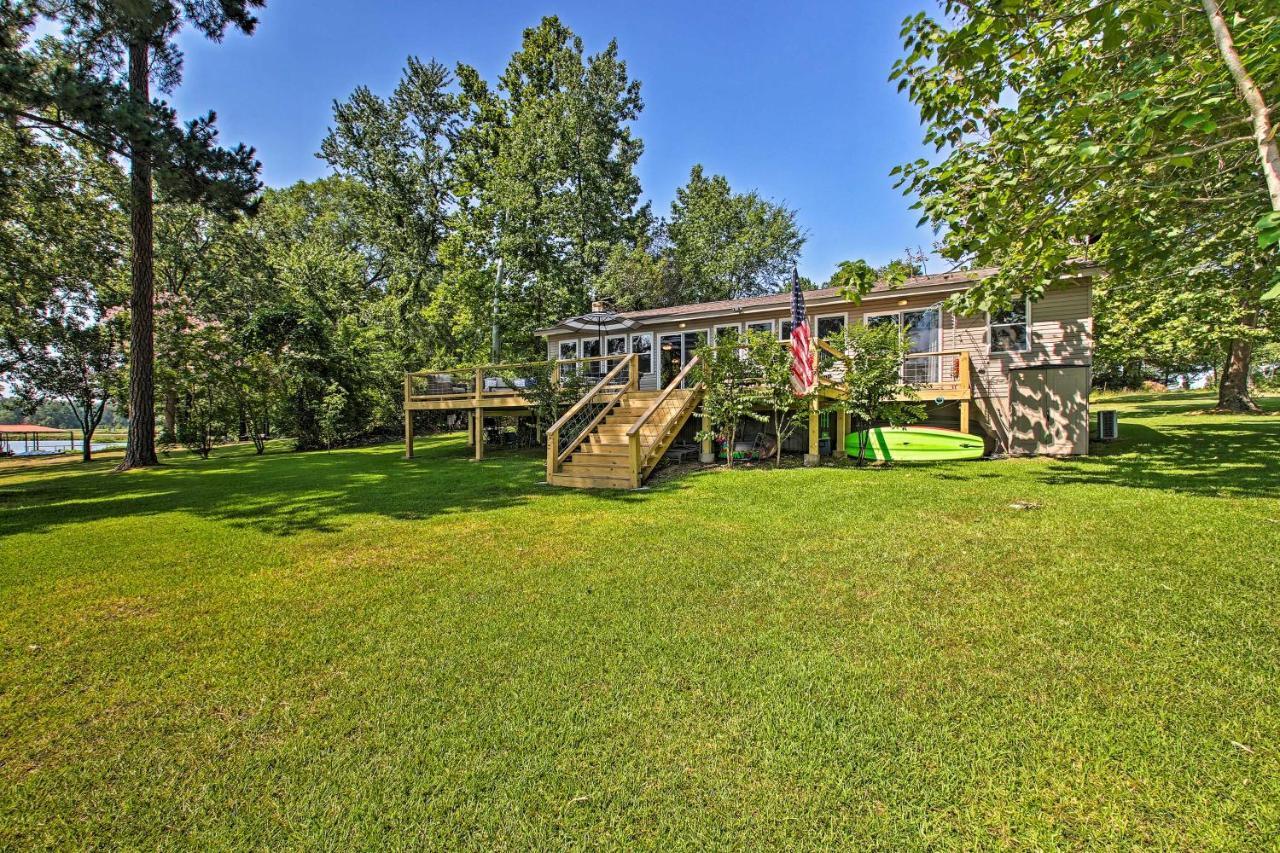 Tranquil With And Dock Access! *