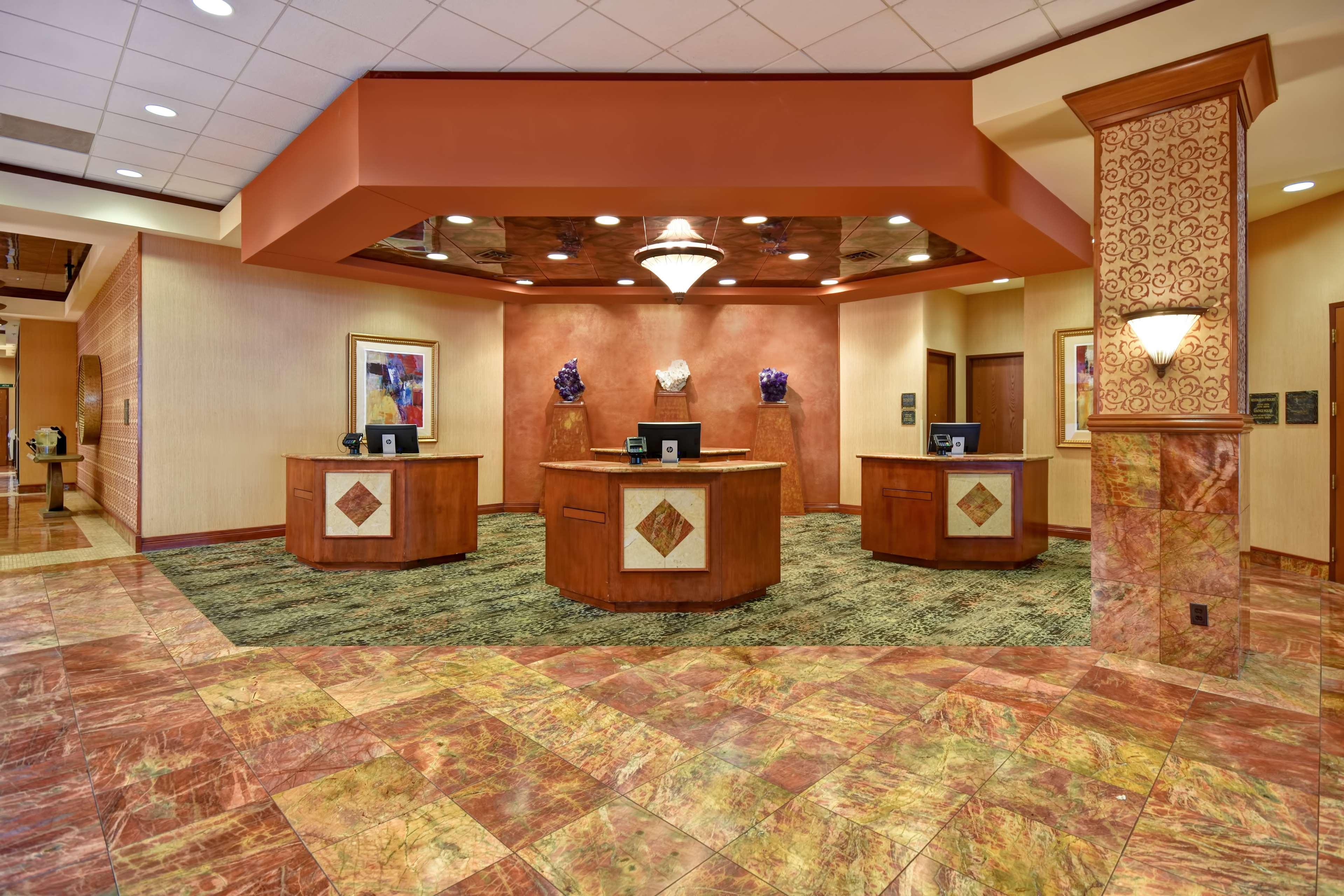 Embassy By Hilton At Convention Center Hotel