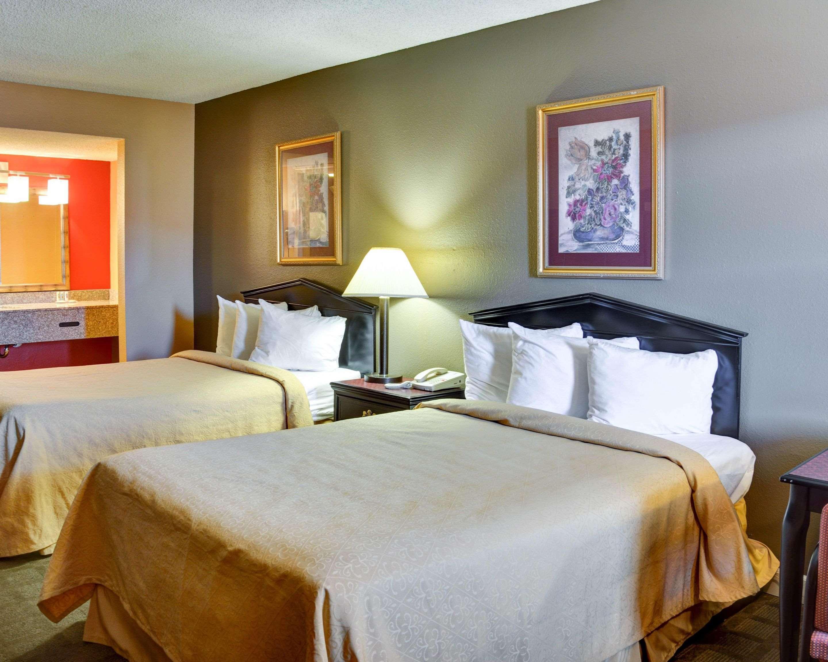 Hotel Quality & Hot Springs-lake Hamilton Hot Springs