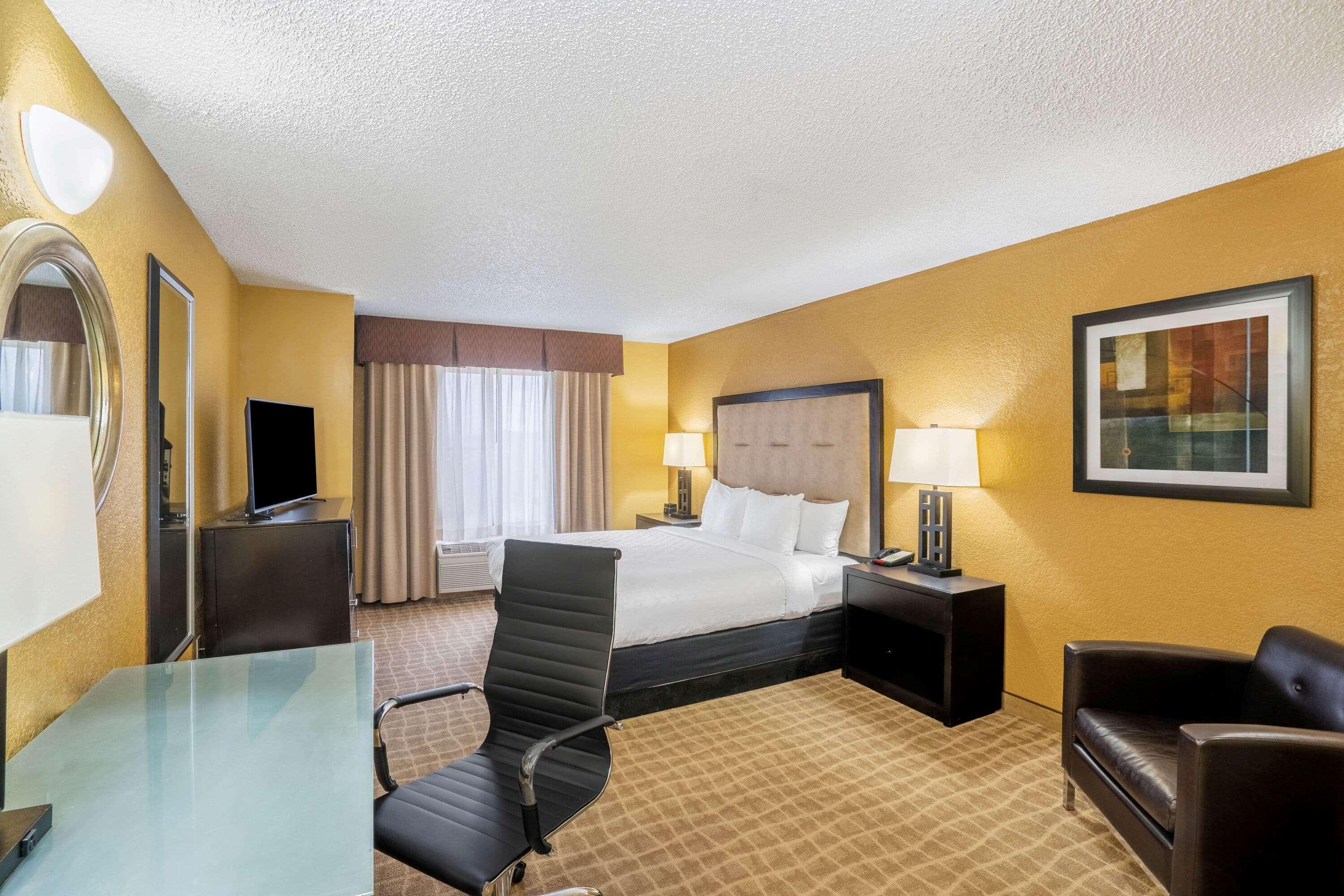 Hotel La Quinta By Wyndham 3*