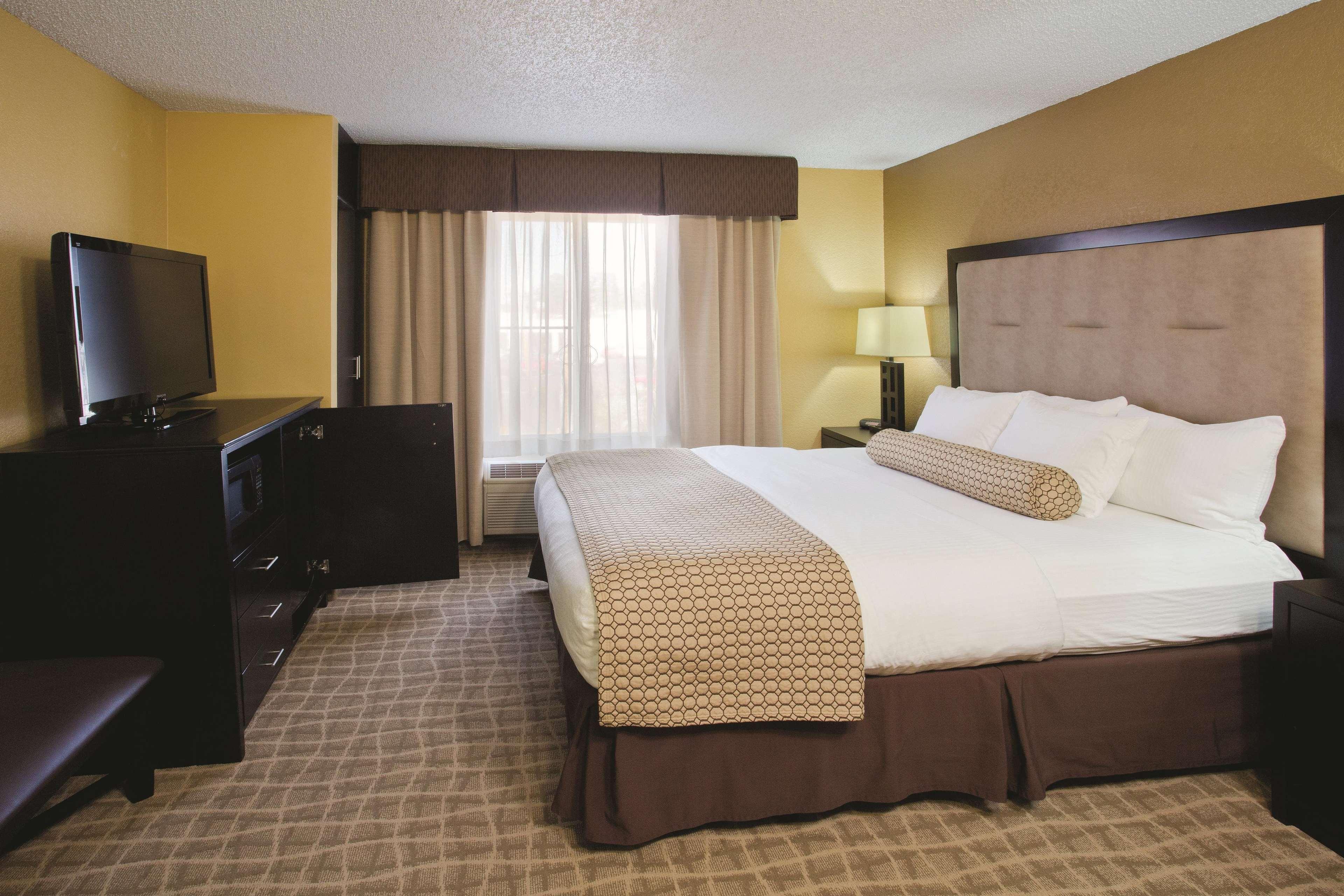 La Quinta By Wyndham Hotel