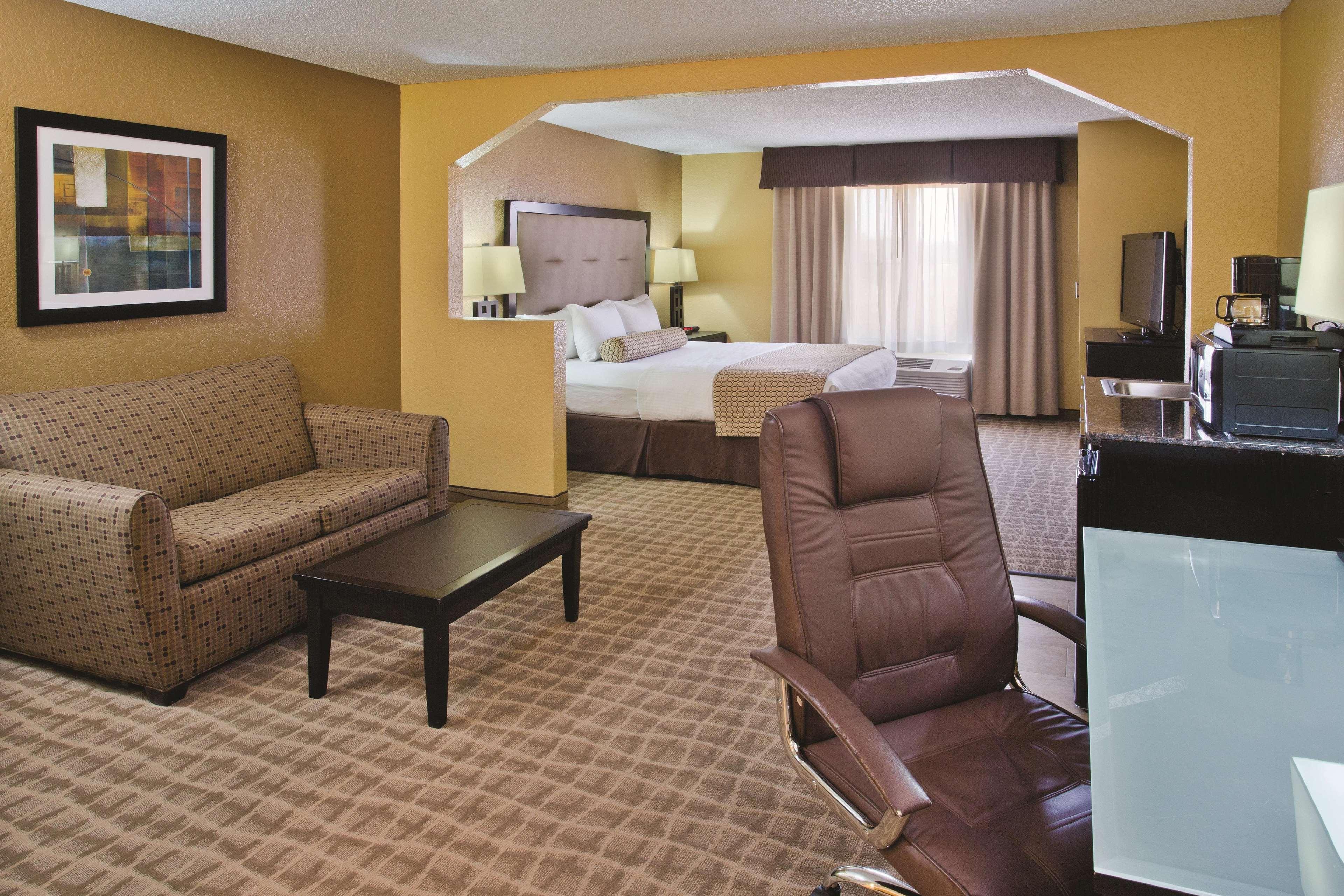 Hotel La Quinta By Wyndham 3*