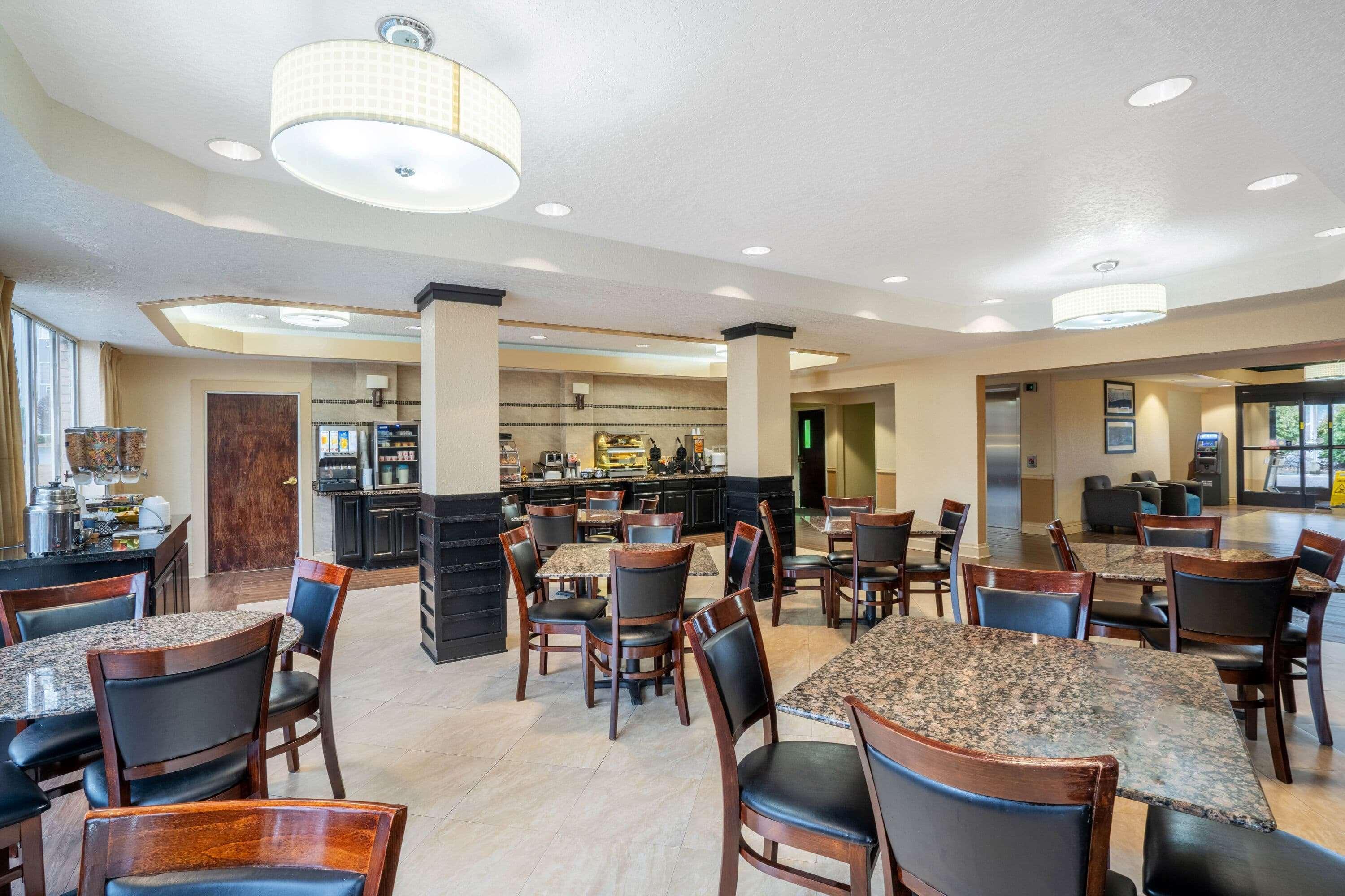Hotel La Quinta By Wyndham 3*