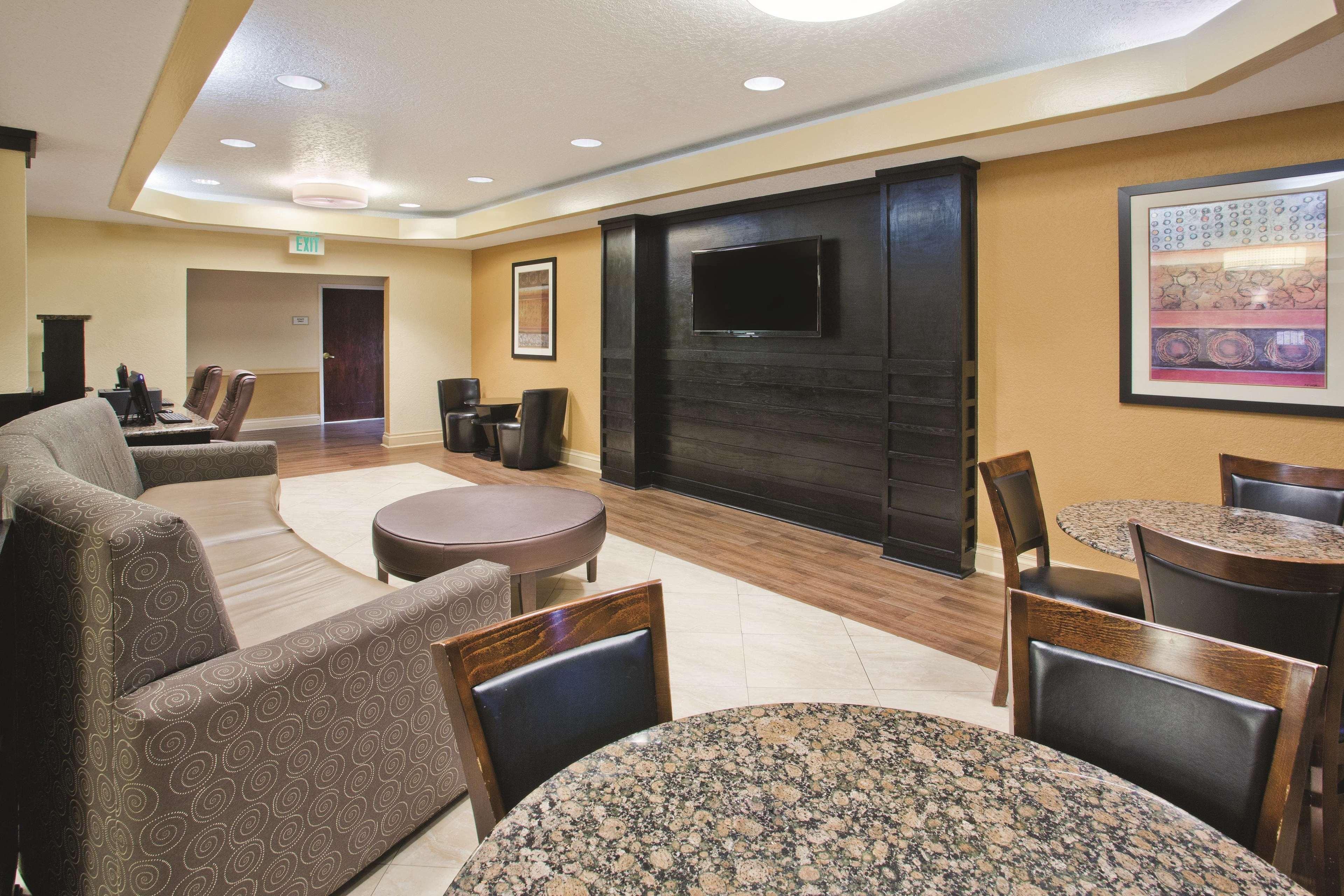 Hotel La Quinta By Wyndham 3*