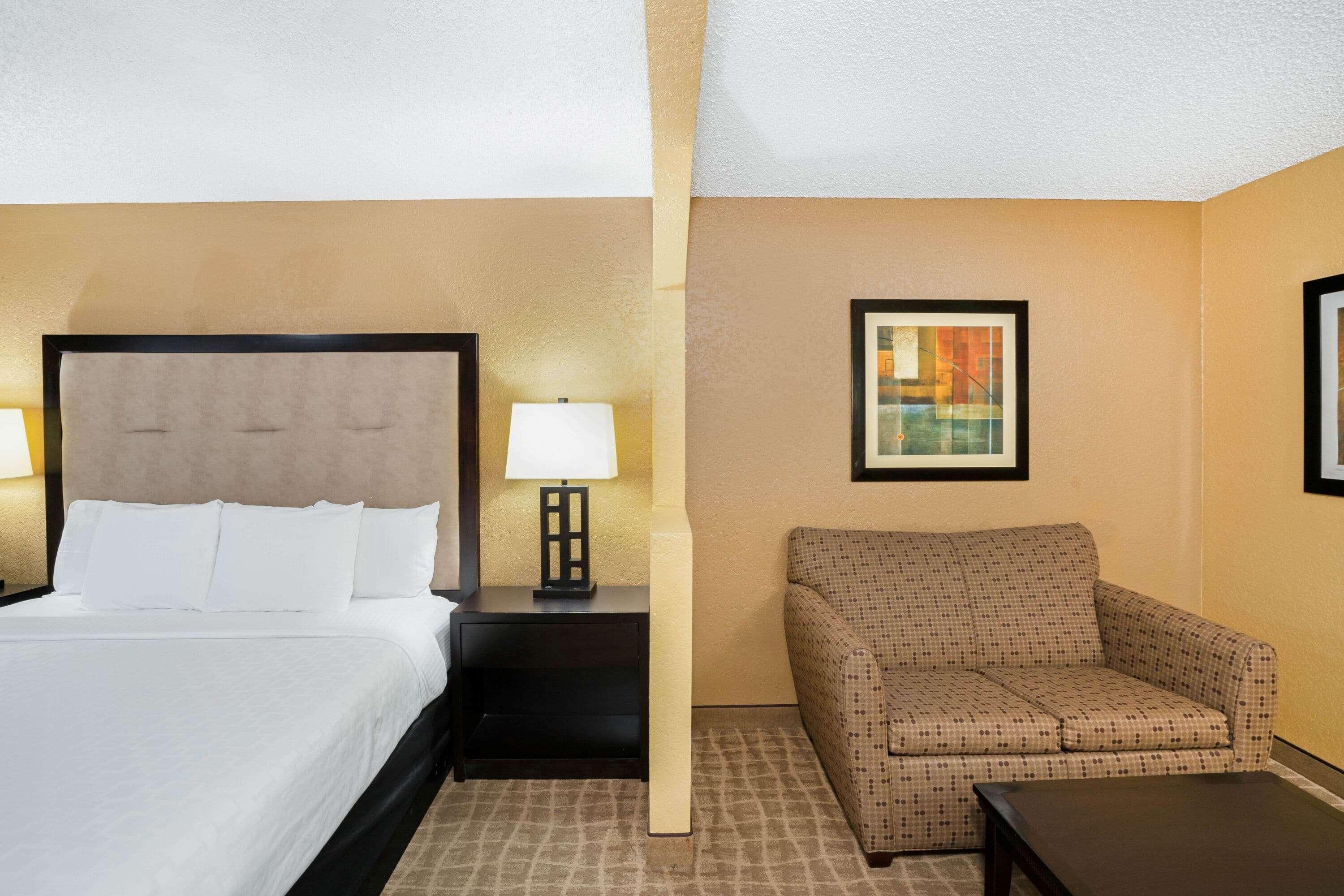 La Quinta By Wyndham Hotel