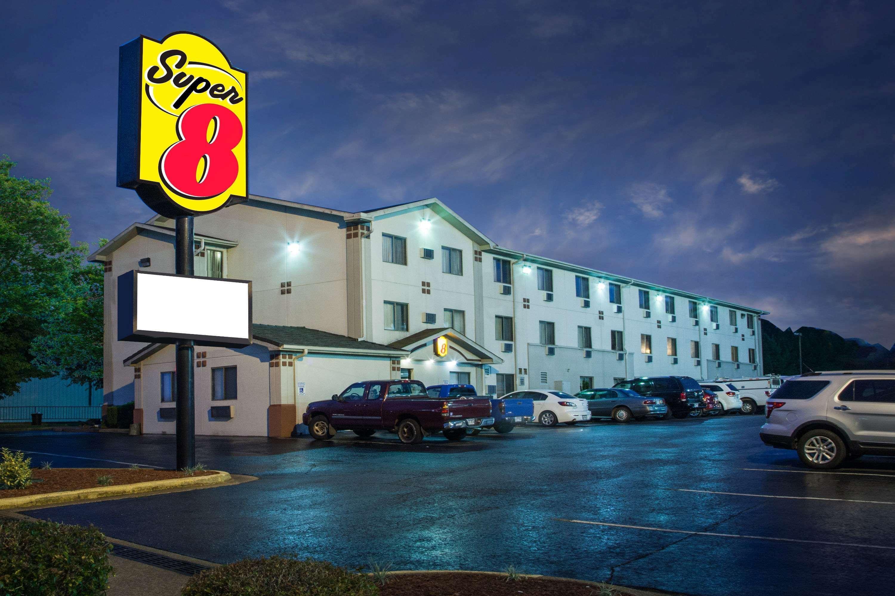 Super 8 By Wyndham 2*